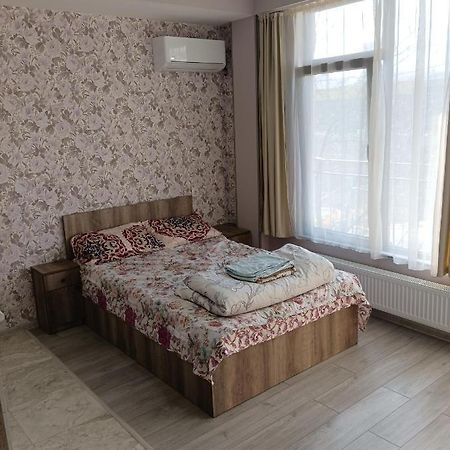 Mary'S Cozy & Lovely Studio On Very Quiet Khosharauli Street Tbiliszi Kültér fotó