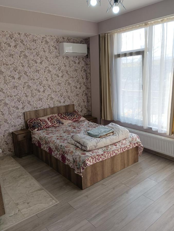 Mary'S Cozy & Lovely Studio On Very Quiet Khosharauli Street Tbiliszi Kültér fotó